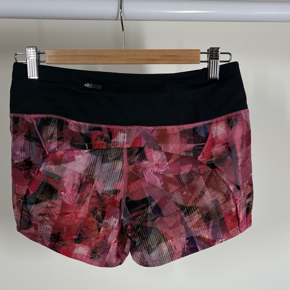 Lululemon Run Time Shorts 4” - Picture 3 of 4
